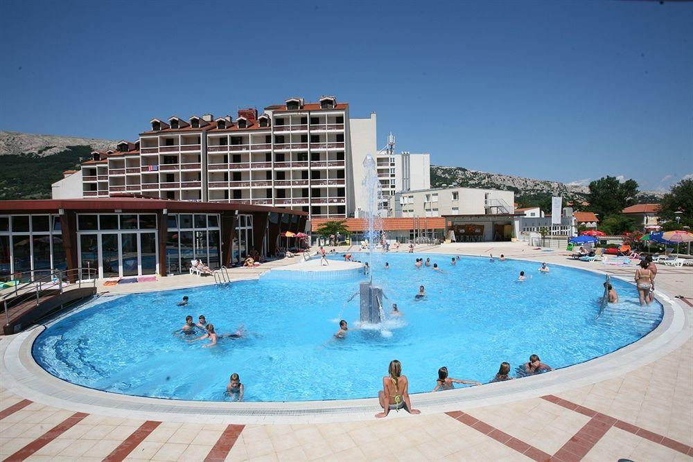Valamar Villa Adria Baska  Exterior photo